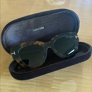 Tom Ford Brown Tortoise Sunglasses